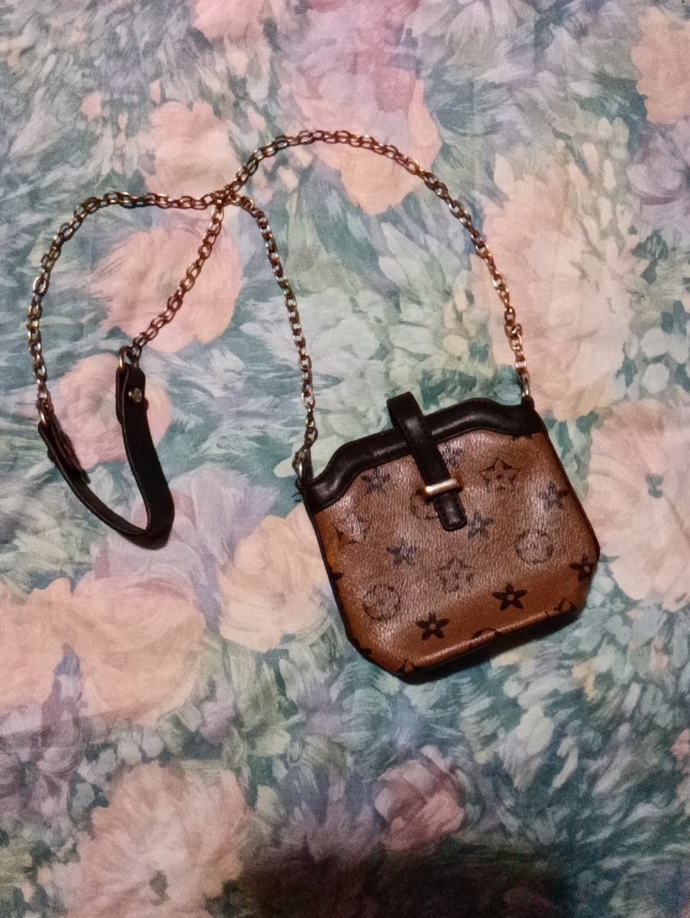 Brown Leatherette Crossbody Bag with Chain Strap